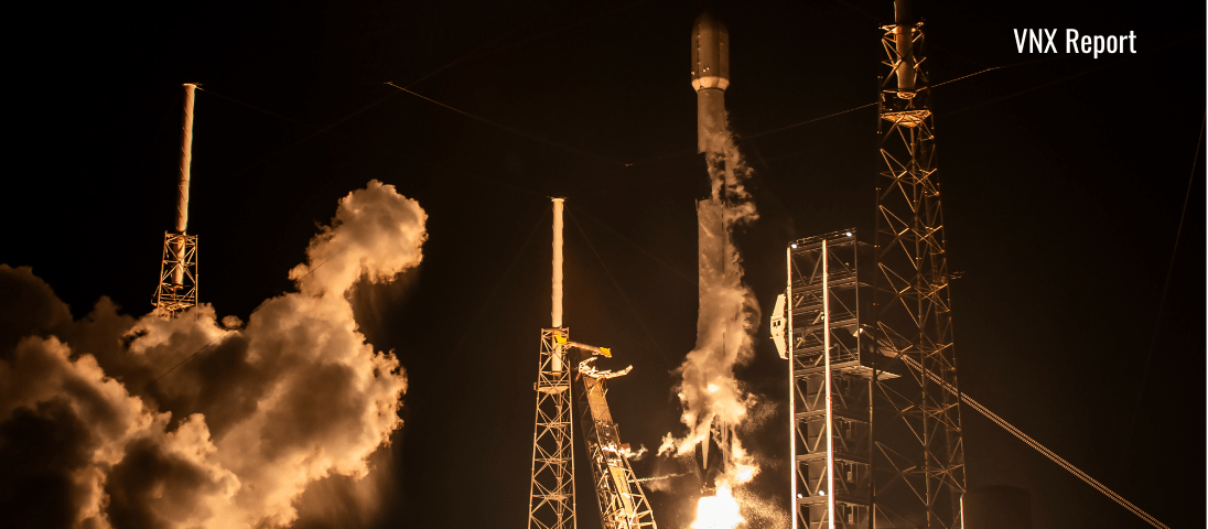 ब्रांड-न्यू Falcon 9 रॉकेट 23 Starlink Satellites को लॉन्च करने के बाद आसानी से लैंड हुआ
